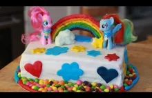 Tort tęczowy "My little Pony" z masy cukrowej!