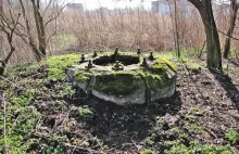 2666 zdjęć ruin obiektów militarnych.