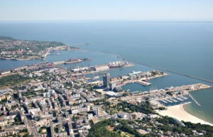 Port w Gdyni zmienił Polskę. Mija 95 lat od decyzji o budowie