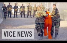 Vice News: Inside Guantanamo [ang]