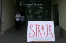Tak wygląda strajk nauczycieli na prowincji. "Wytykają nas palcami, mówią...