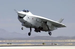 Boeing F-32 byłby inny niż prototypowy X-32