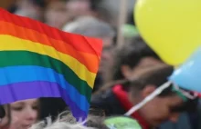 48% Polaków uznaje homoseksualizm za coś moralnie złego