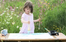 5-letnia dziewczynka chora na autyzm tworzy dzieła sztuki • ALTER MAG