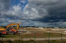 Terminal lotniska w Radomiu rozebrany. "Wysiłek wyrzucony w błoto"