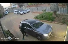 Mercedes Benz driver rams into an Audi to avoid being...