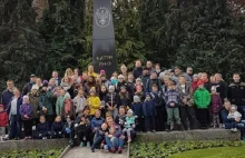 Patriotyczna akcja w Londynie! Wysprzątano polskie groby