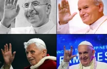 Jak witają się papieże