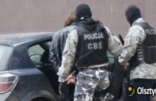 CBŚ w Olsztynie ma problemy. Trzech policjantów z zarzutami.