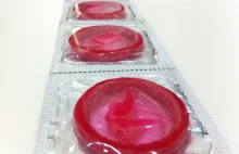 Prezerwatywa działa po pęknięciu i chroni przed HIV. Wynalazek z USA