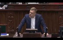 Adrian Zandberg - pierwsze wystąpienie w Sejmie. Lewica przeciw wotum zaufania.