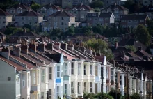 Cameron wybuduje 200 tys. domów dla młodych Brytyjczyków