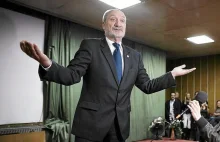 Macierewicz oskarża i przegrywa proces o pomówienie. Teraz ściga go...