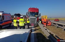 Kierowca TIR-a zmarł na autostradzie pod Wrocławiem