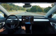 W pełni autonomiczny przejazd Tesla Model 3