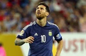 Messi nie strzela karnego i kończy reprezentacyjną karierę!? [wideo