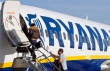 Ryanair zlikwiduje najbardziej absurdalną opłatę?