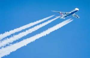 10 mitów na temat podróżowania samolotem