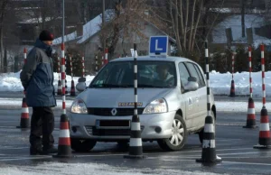 Oszukani kierowcy muszą oddać prawo jazdy. Ale chce im pomóc prokuratura (WIDEO)