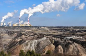 Elektrownia w Bełchatowie produkuje 100 tys. ton CO2 dziennie. Co zmieni słomka?
