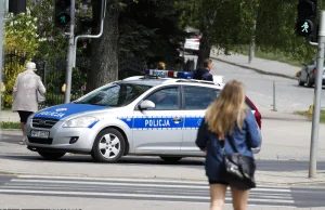 Leszno. Kierowca porsche pobił, a potem próbował przejechać kobietę