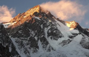 Wyprawa na K2 - Polacy coraz bliżej szczytu,...