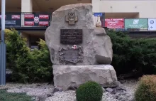 Pomnik ofiar Katynia w Krośnie