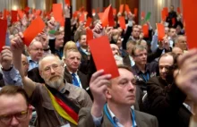 Besserwisserzy – niemieccy oburzeni przeciw Merkel i Eurolandowi
