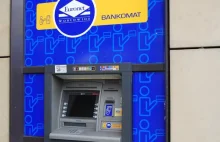 Pekao SA wprowadza prowizję za wypłaty z bankomatów Euronet