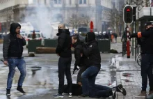 Szokujące ustalenia. To policja sprowokowała zamieszki na marszu w...