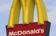 Etat w McDonald's na wakacje. Firma oferuje 16-latkom umowę o pracę