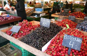 Koniec sprzedawania zagranicznych owoców i warzyw jako polskich. Jest ustawa.