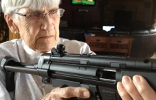 80-letnia kobieta zastrzeliła bandytę, który włamał się do jej domu [EN]
