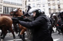 Brutalne starcia policji z protestującymi we Francji. Szczerba: Ale czy...