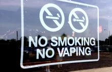 Rząd walcząc z nałogiem tytoniowym, uśmierca branżę e-papierosów