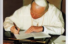 W 2001 roku Jan Paweł II podpisał SST, uznający pedofilię za najcięższy grzech