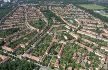 Polskie miasta-ogrody - jak się żyje w podmiejskich enklawach?