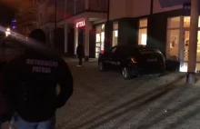 Akcja Krzysztofa Rutkowskiego zakończona awanturą. Interwencja policji na...