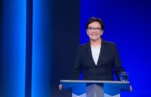 Dziennikarz o Ewie Kopacz: Mogłaby pozować z gwałcicielami z Rimini do zdjęć