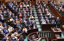 "Rzeczpospolita": Posłowie mają dostać ponad 600 zł podwyżki