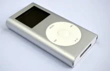 Wymiana baterii w iPodzie Mini