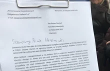 Pokrzywdzeni przez GetBack przyszli do kancelarii Giertycha z petycją.