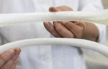 Implant żebra wydrukowany na urządzeniu polskiej firmy 3DGence