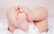 Jak przewijać noworodka i niemowlaka?