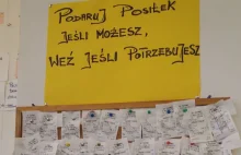 Klienci płacą za drugi obiad i paragon przyczepiają na tablicy. Dla głodnych