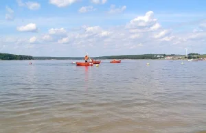 Chańcza. Ryba wciągnęła wędkarza do wody. „Miałem branie”