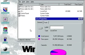 Windows 95 poniżej 5MB z pięcioma w pełni działającymi grami!