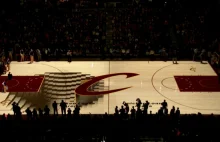 Przedmeczowy pokaz na boisku Cleveland Cavaliers