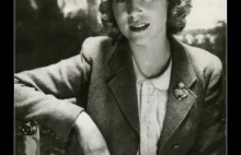 Królowa Elżbieta II jako nastolatka podczas II wojny światowej. Rok 1942.