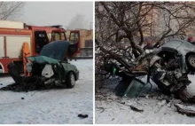 Sosnowiec: Samochód uderza w drzewo... i rozpada się na dwie części